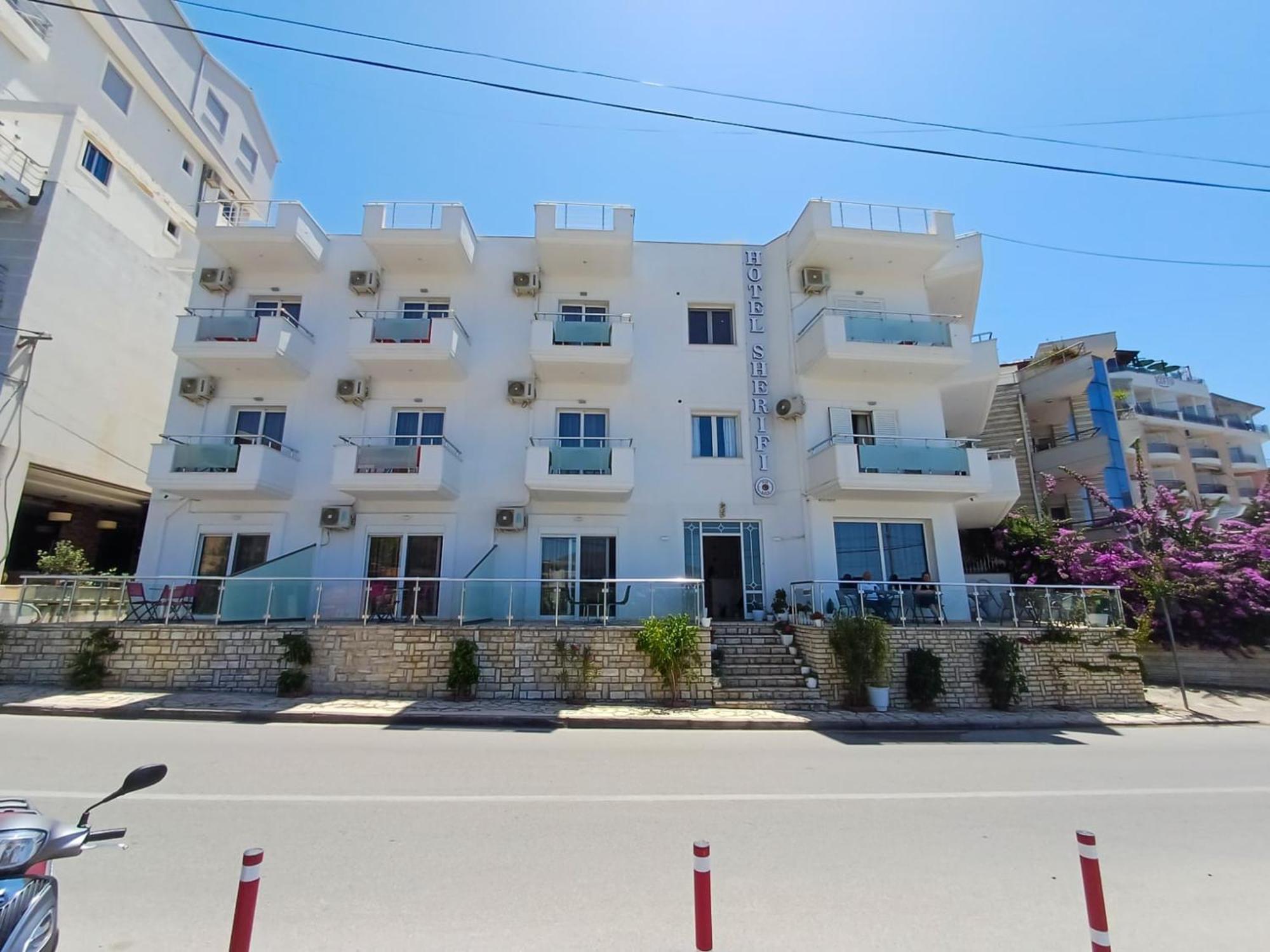 Hotel Sherifi Sarandë Exteriér fotografie