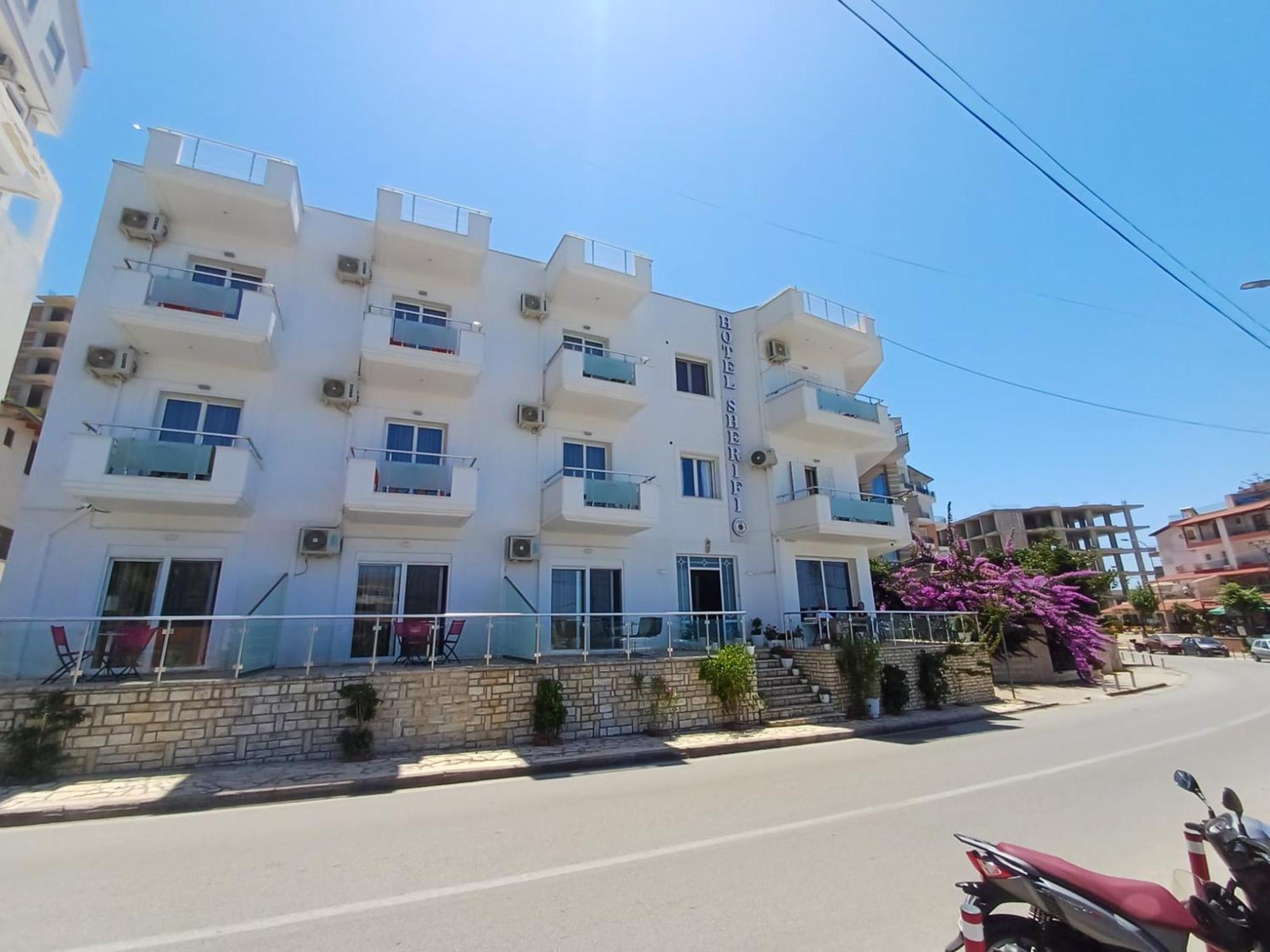 Hotel Sherifi Sarandë Exteriér fotografie
